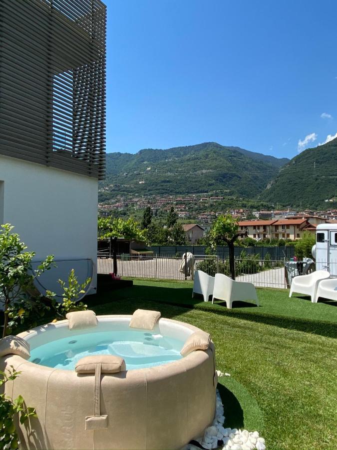 Art B&B Design Costa Volpino Εξωτερικό φωτογραφία