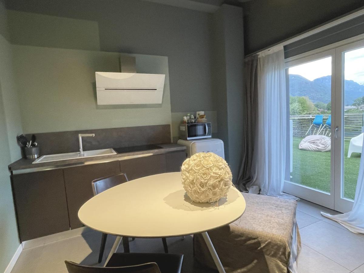 Art B&B Design Costa Volpino Εξωτερικό φωτογραφία