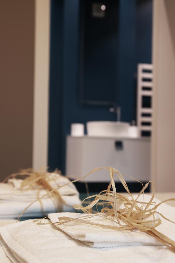 Art B&B Design Costa Volpino Εξωτερικό φωτογραφία