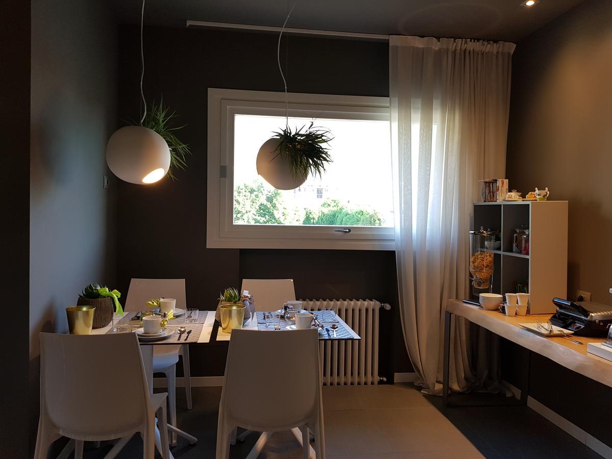 Art B&B Design Costa Volpino Εξωτερικό φωτογραφία