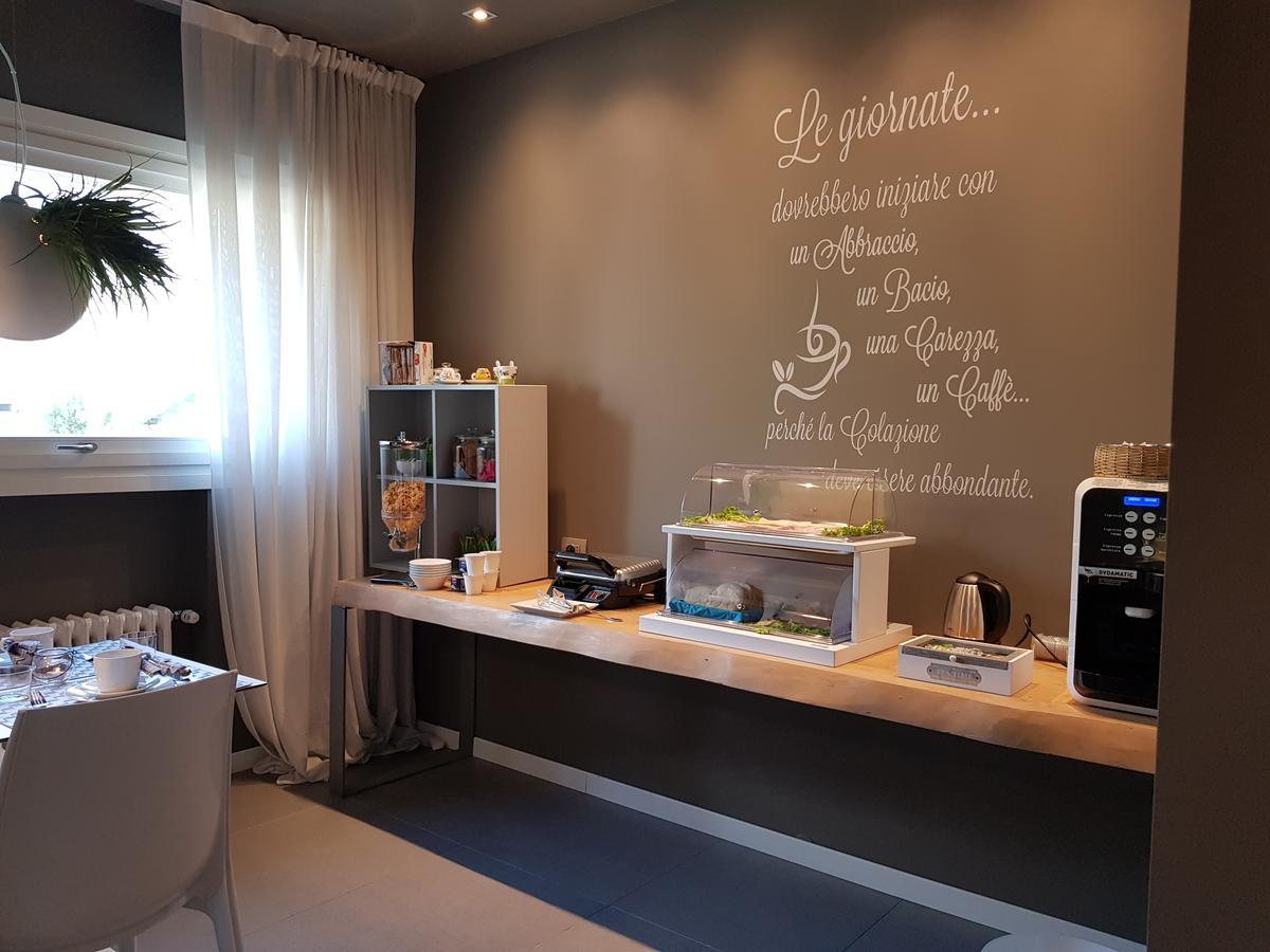 Art B&B Design Costa Volpino Εξωτερικό φωτογραφία