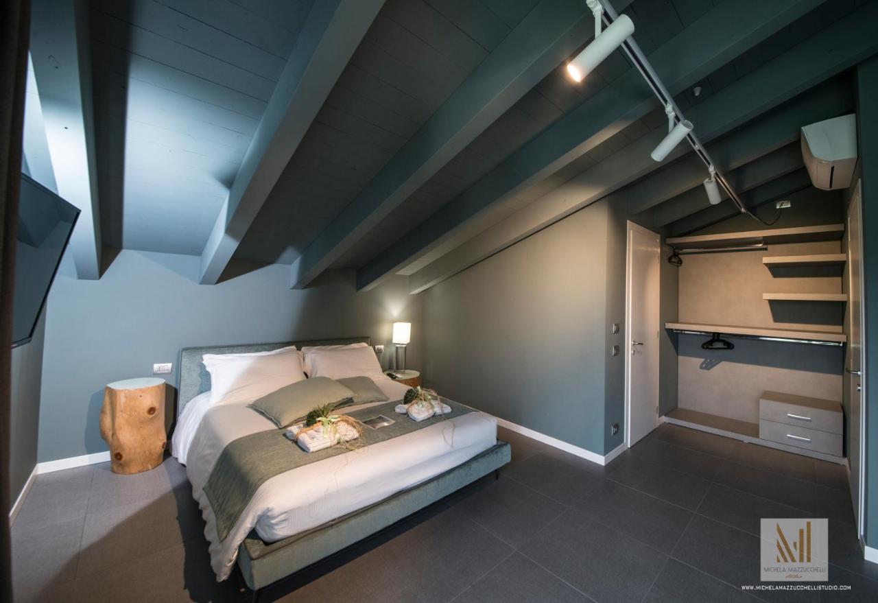 Art B&B Design Costa Volpino Εξωτερικό φωτογραφία