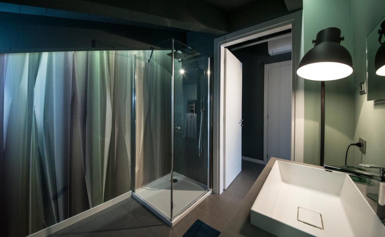 Art B&B Design Costa Volpino Εξωτερικό φωτογραφία