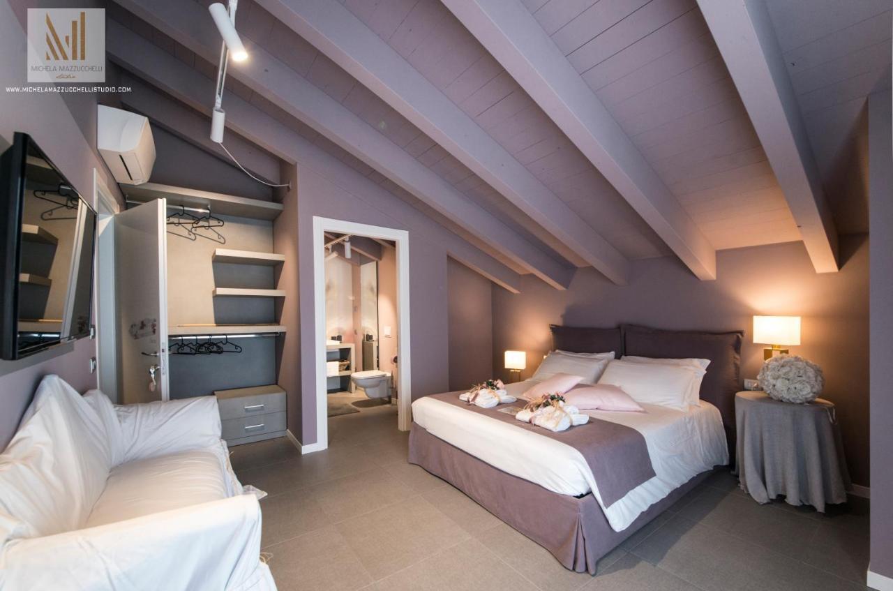 Art B&B Design Costa Volpino Εξωτερικό φωτογραφία